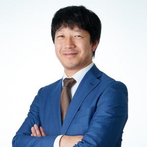 新関　崇浩
