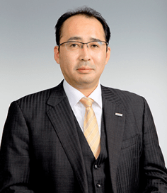 有限会社新郷運輸　代表取締役 赤城 義隆