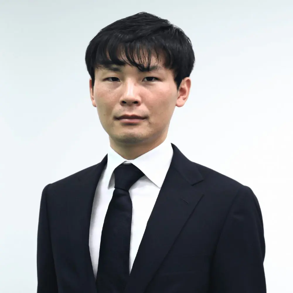 深澤洋輔ー船井総研ロジコンサルタント紹介宣材写真